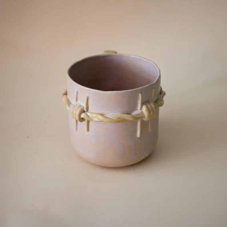 Pastel dikenli stoneware Kupa