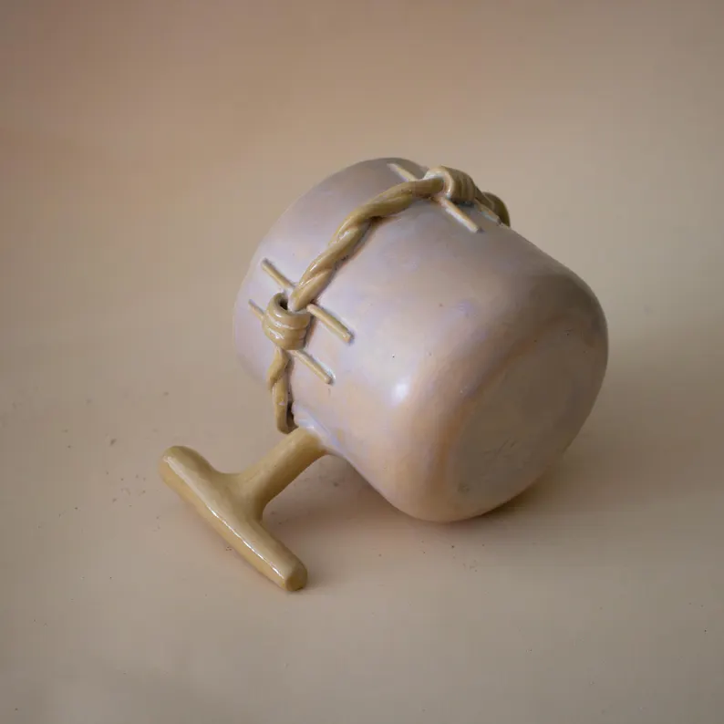 Pastel dikenli stoneware Kupa