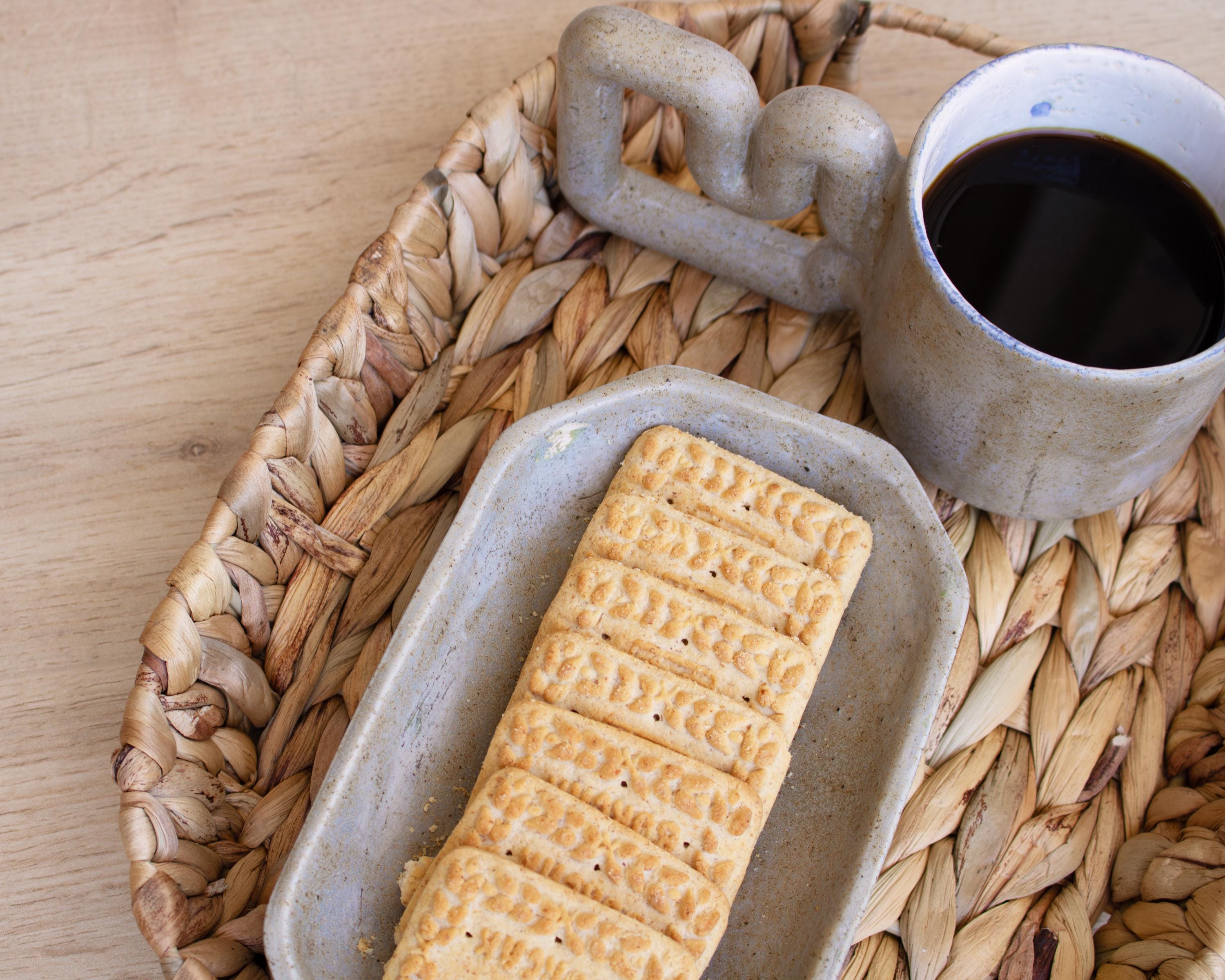 Taş desenli el yapımı porselen kupa