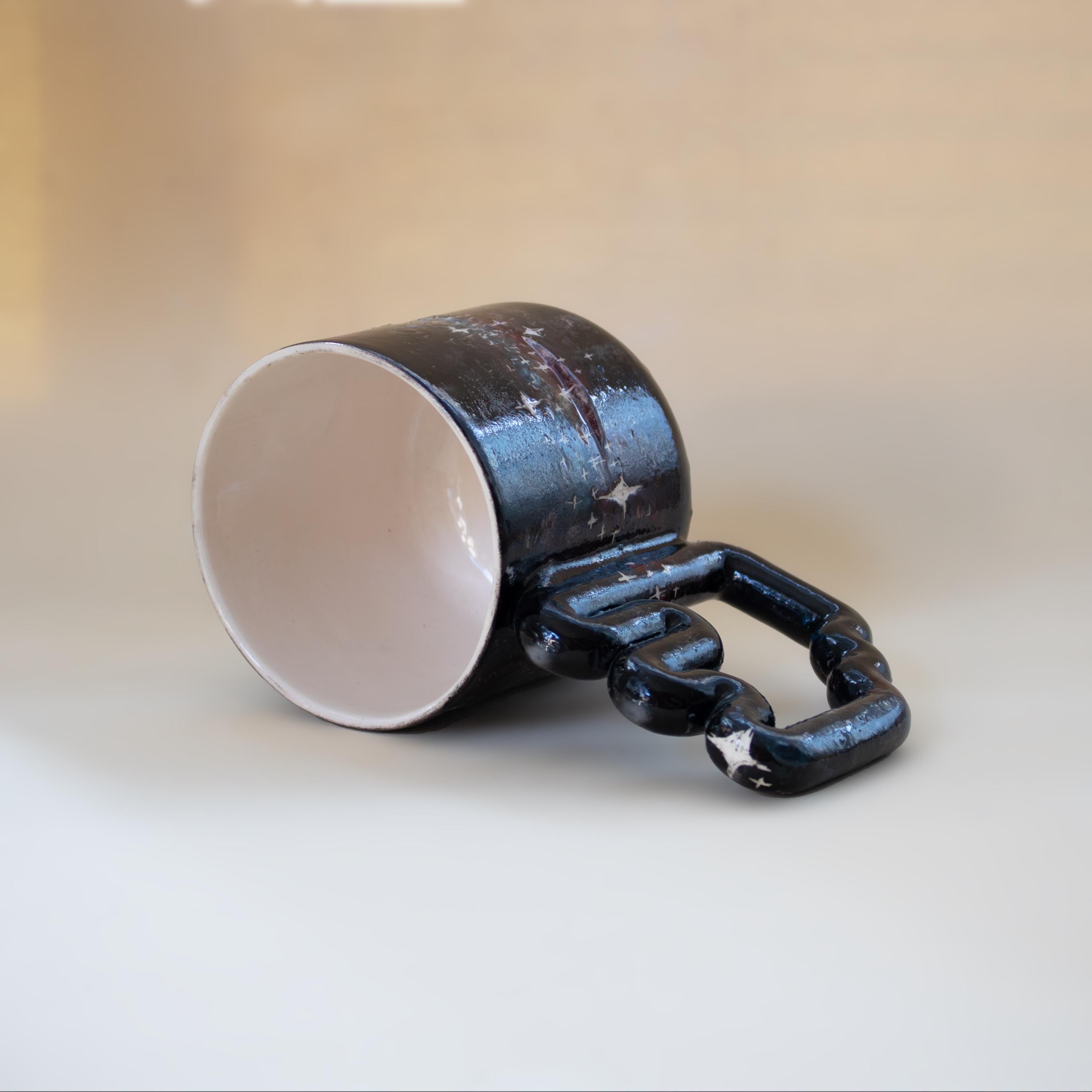 Samanyolu desenli el yapımı porselen kupa