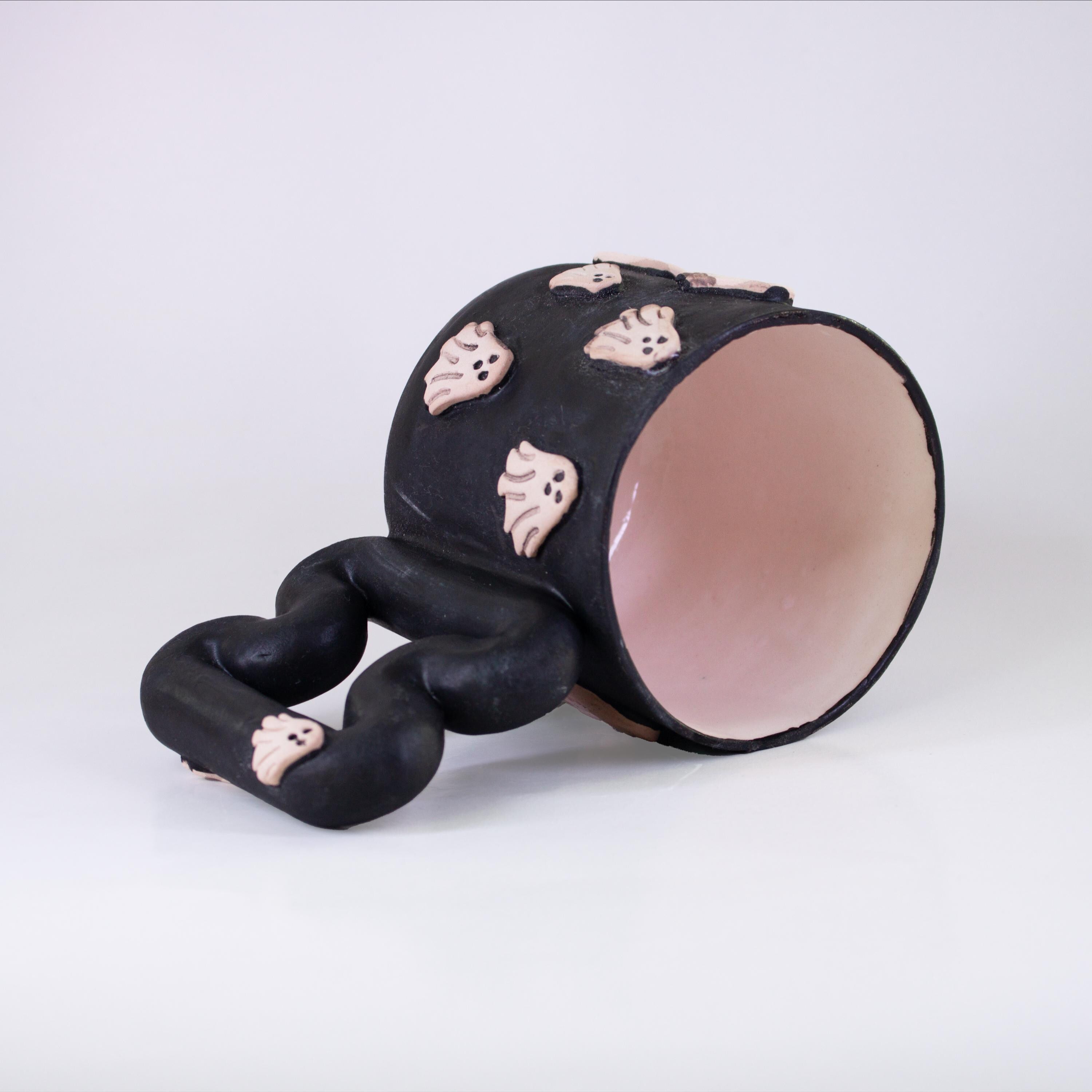 Mini hayaletli mat siyah el yapımı porselen kupa