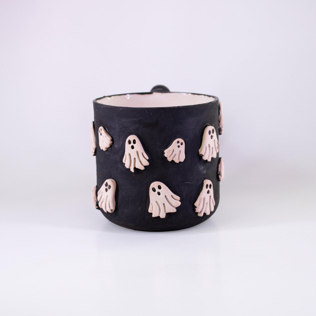 Mini hayaletli mat siyah el yapımı porselen kupa