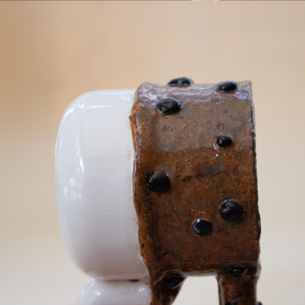 Chocolate chip cookie porcelain mug by HUE Atelier – photo 8