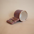 Copper pink porcelain mug with square zigzag handle by HUE Atelier – photo 8