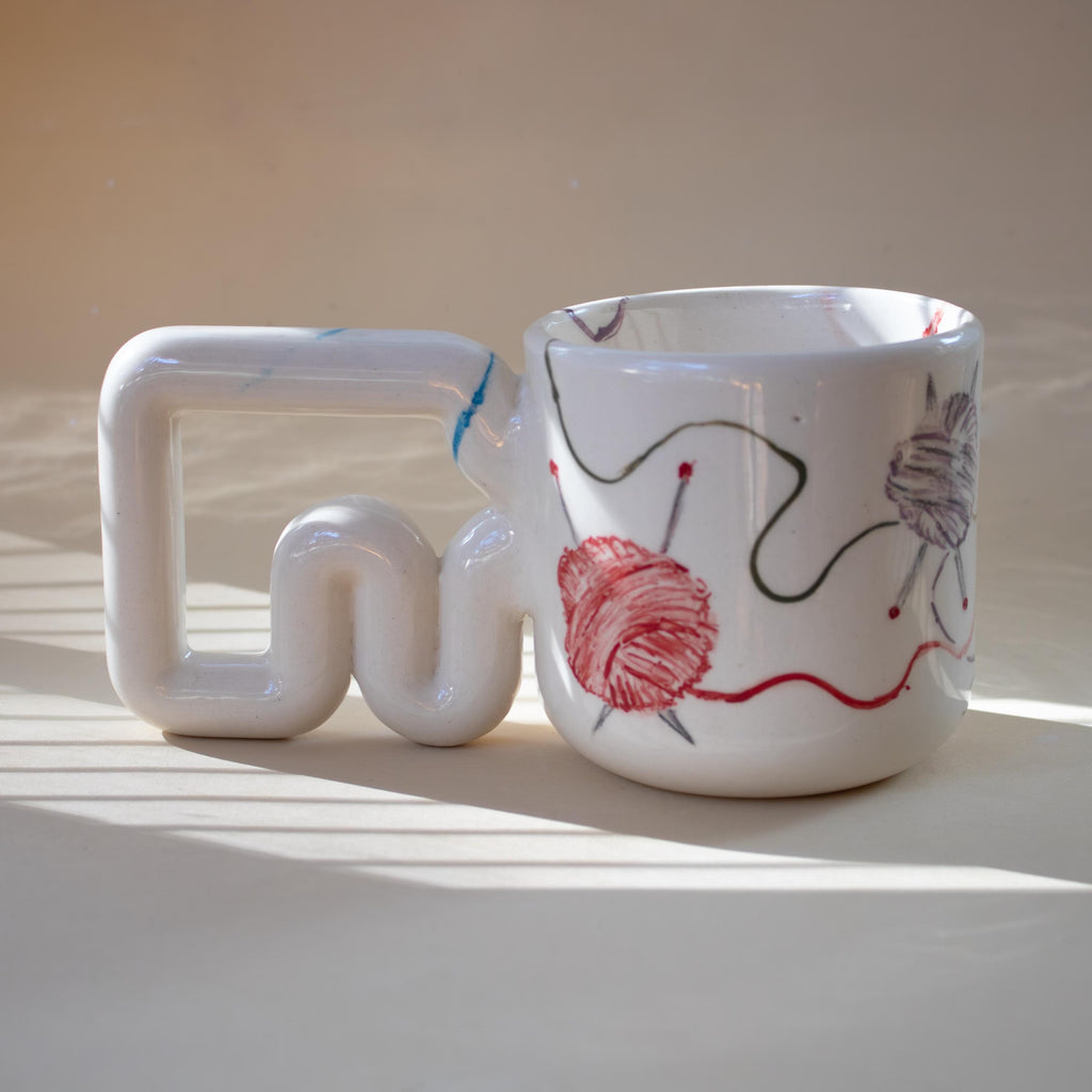 Gift mug for knitters and crocheters