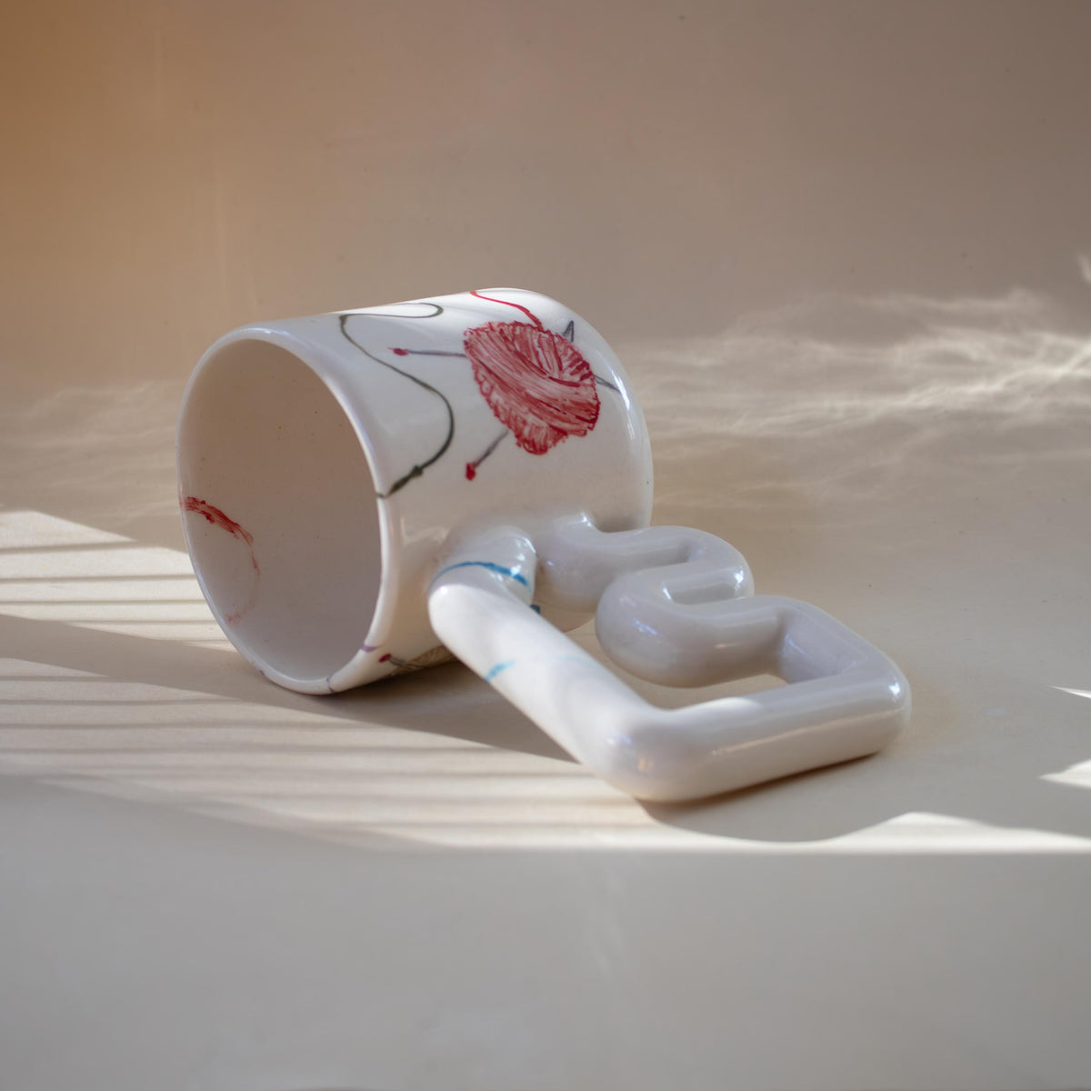 Hand-painted yarn and knitting needle porcelain mug by HUE Atelier – photo 7